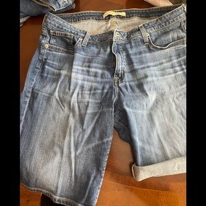 Big Star Bermuda shorts But At Buckle